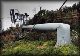 Sturmschaden In Tschechien Omg Sturm Baum Seilbahn Riesen Schaden Herwart Am Wochenende Sesselbahn Sessellift Tow Instagram Park Slide Park