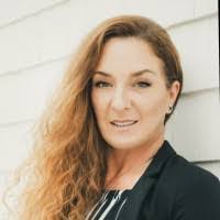 Nicole Schabel's Instagram, Twitter & Facebook