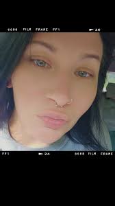 Jessica G (@hippiechick8274)