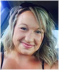 Stephany Murphy's Instagram, Twitter & Facebook