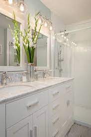 Steveston Townhouse Traditional Bathroom The Spotted Frog Designs Traditional Bathroom Bathroom Styling Bathrooms Remodel