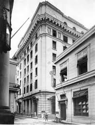 Royal bank of canada is one of the two largest banks in canada. Royal Bank Of Canada Building Havana Wikipedia