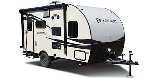 A bunkhouse travel trailer is a type of floor plan that has a room with two or more bunk beds. 11 Best Lightweight Travel Trailers Under 2 000 Lbs August 2021 Crowsurvival