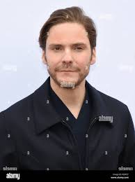 Daniel martin actor hi-res stock photography and images