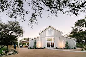 Save The Date Three Central Texas Wedding Venues Austin Woman Magazine Wedding Venues Texas Austin Texas Wedding Venues Texas Weddings