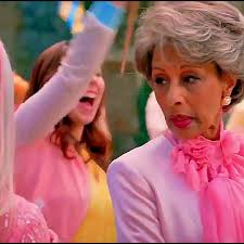 Suelta la Magia: Juegos de la Amistad y Descendientes