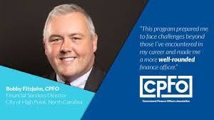 Terri Noll's Instagram, Twitter & Facebook