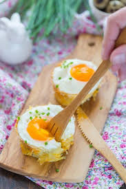 Nids De Paques Aux Pommes De Terre Et Aux Oeufs Alimentation Recettes De Cuisine Cuisson Des Aliments
