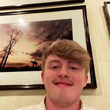 Hey y'all! Wanna play a game? Comment and Chose two of your least favorite  characters to be eliminated! I chose the Mayor and mr hat !