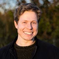 40+ perfiles de «Marken»