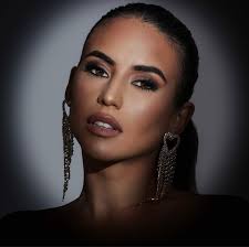 Rumbo a Miss Universe Puerto Rico 2025 🇵🇷✨ @mafeamadorrivera no es solo  una candidata al título de Miss Universe Puerto Rico 2025; es una mujer  determinada a dejar una huella imborrable en