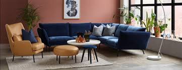 Plus, it'll give your space a good balance of then and now. Luxury Velvet Sofas Modern Velvet Sofas Aif London