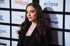 Kat dennings, randall park, and kathryn hahn join disney+'s wandavision. Wandavision Kat Dennings Signed An Nda And Had A Secretive Meeting For Marvel Series