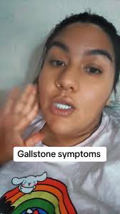 Understanding the Early Signs and Symptoms of Gallstones