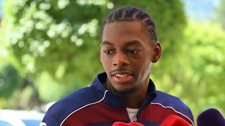 Trabzonspor'un yeni transferi Rene Mitongo kampa katıldı! - Ajansspor