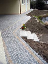 Pflaster www garten ideen net. Naturstein Pflaster Aufbau Verlegen Verfugen Verlegemuster U Bach Gartenbau Landschaftsbau Aus Troisdorf