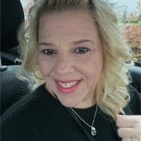 Suzanne Atkinson's Instagram, Twitter & Facebook