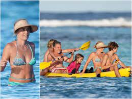 Ong de luciano huck é condenada por não pagar prêmio a vencedor de concurso a mansão de huck em angra não existiria sem um decreto de cabral e a maricultura da paraty house dos. Angelica E Luciano Huck Curtem Ferias Em Familia No Caribe Quem Quem News