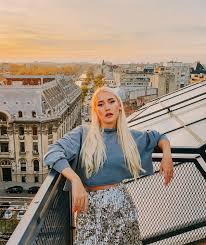 Centrul comercial pare sa fie din ce in ce mai departe. 15 Locuri Instagramabile In Bucuresti Sinziana Iacob