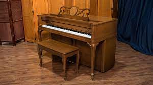 They were a division of baldwin that built high quality spinets and consoles. Baldwin Acrosonic Piano 612214