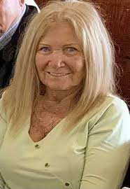 Retired Palatine teacher brings healing power of art to hospitalized teens