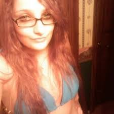 Amber Strawn's Instagram, Twitter & Facebook