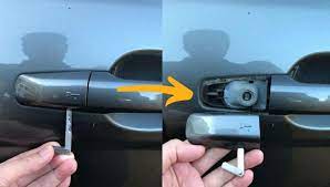 To unlock the vehicle you hold your phone near the door handle. How To Replace The Smart Key Battery In A Range Rover Evoque And How To Unlock The Door Without It Techlifediy