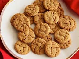 Everyone loves fresh baked cookies, how much better can life get to have the amazing fresh baked goods without having to leave the house and not have a huge mess to clean up! Traditional Holiday And Christmas Cookie Recipes Cooking Channel All Star Holiday Cookie Swap Cooking Channel S Christmas Cookie Exchange Recipes Tips Cooking Channel