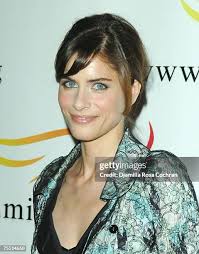 618 Amanda Parkinson Stock Photos, High-Res Pictures, and Images