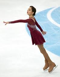 Isu гран при по фигурному катанию кубок ростелеком 2018 Evgeniya Medvedeva Pitkeev Radionova I Duet Stolbova Klimov Vyigrali Korotkie Programmy Na Gran Pri V Moskve Odezhda Dlya Skejtinga Figurnoe Katanie Gran Pri