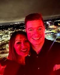 Heather and Ryan Bigger (@thebiggergroup) • Instagram photos and videos