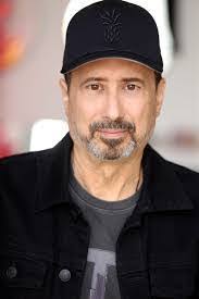 Jeff Bovee's Instagram, Twitter & Facebook