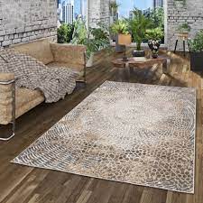 This wide collection of rugs offers anything you need to fulfil your modern home. Designer Teppich Tawira Vintage Klassik Grau Beige