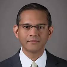 Abogados de inmigración en Trumbull Center