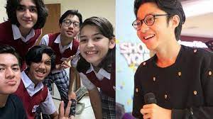 Check spelling or type a new query. Biodata Pemain Dari Jendela Smp Kiesha Alvaro Pemeran Roni Di Sctv Penyanyi Cilik Anak Pasha Ungu Halaman All Surya Malang