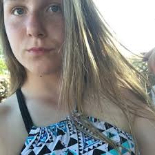 Abbey Pochie (@ItsMeAbbeyy)