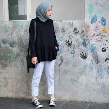 Penjelasan zaskia adya mecca perihal minimnya jumlah baju anak tercantum di kolom komentar.kala itu, zaskia adya mecca menulis, bajunya memang enggak banyak. 9 Zaskia Meca Ideas Fashion Muslim Fashion Mecca