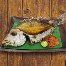 Silahkan kunjungi postingan ikan kakap goreng nyuusss untuk membaca artikel selengkapnya dengan mau masak apa ya?? Ikan Kakap Goreng Terminal Ikan Resto