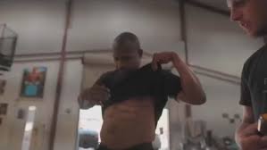 Watch Roy Jones Jr Shows Off Ripped Body Ahead Of Mike Tyson Exhibition Fight Essentiallysports