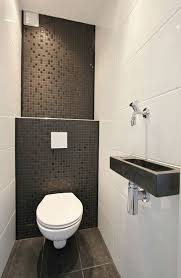 Smart shower the smart shower is the first solution that allows users to set up customized experiences from. 52 Gaste Wc Fliesen Ideen Ideen Wc Fliesen Gaste Wc Badezimmerideen
