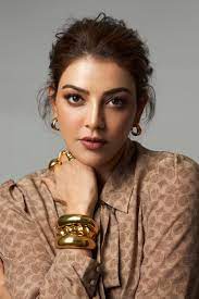 Kajal Aggarwal [3331 x 4994]- High Quality Picture - Ultra HQ