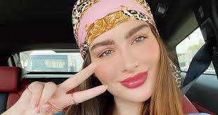 Jun 06, 2021 · توفيت مؤخرا، والدة زوج الفنانة نانسي عجرم السيدة جمال نهرا، وكانت الصدمة قوية على نانسي عجرم التي كانت تكن لها كامل المحبة والاحترام، وتوالت الاتصالات المعزية لنانسي Pin On Trend
