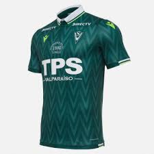 Go on our website and discover everything about your team. Heimtrikot Santiago Wanderers 2020 21 Senior Macron Work Hard Play Harder Macron