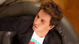 Germán Jiménez inaugura su nuevo estudio con un desfile arquitectónico