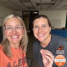 Amazing things are happening every day in Aledo ISD, and this week  Superintendent Dr. Susan Bohn had the chance to get out and surprise some  of our employees with a pin for