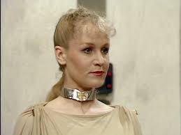 Juliet Hammond's Instagram, Twitter & Facebook