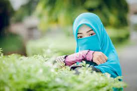 Image May Contain One Or More People Outdoor And Closeup Beautiful Muslim Women Muslim Fashion Outfits Hijabi Girl