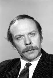 Original rocker bassist passed away