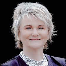 10 years and one month ago, bright eyed and newly licensed I reported to my  first day of work in the wild world of Employee Benefits.