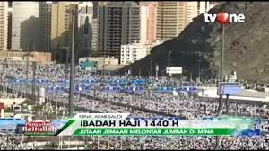 Maybe you would like to learn more about one of these? Suasana Ketika 2 Juta Jamaah Haji Lempar Jumrah Di Mina Youtube